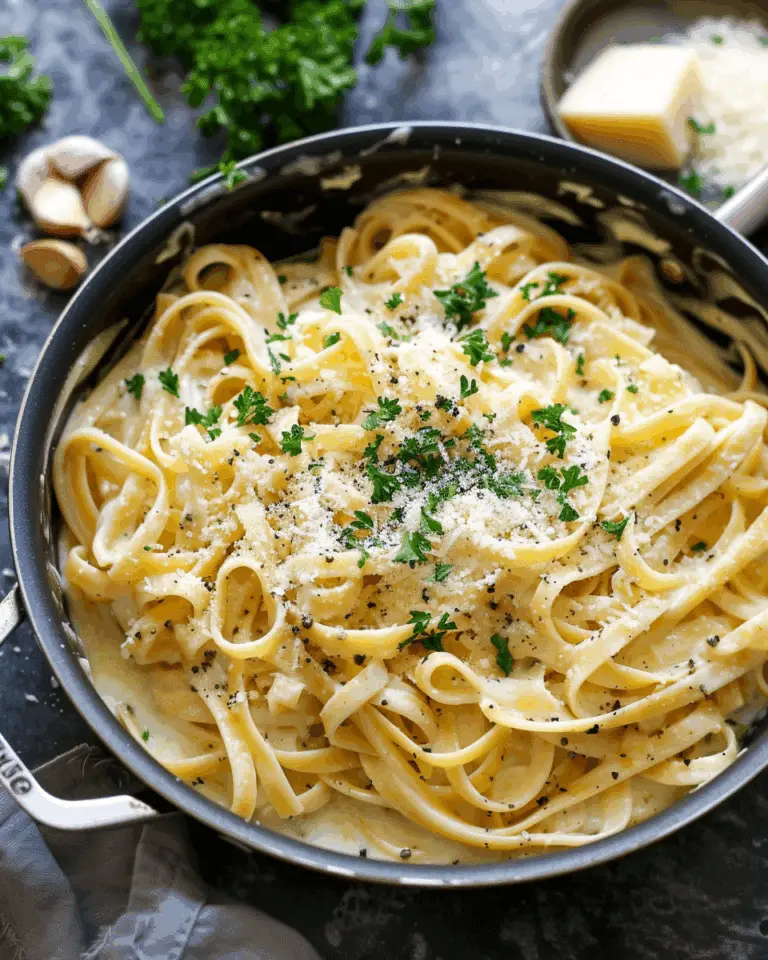 One Pot Creamy Garlic Pasta (Just 20 Minutes!)