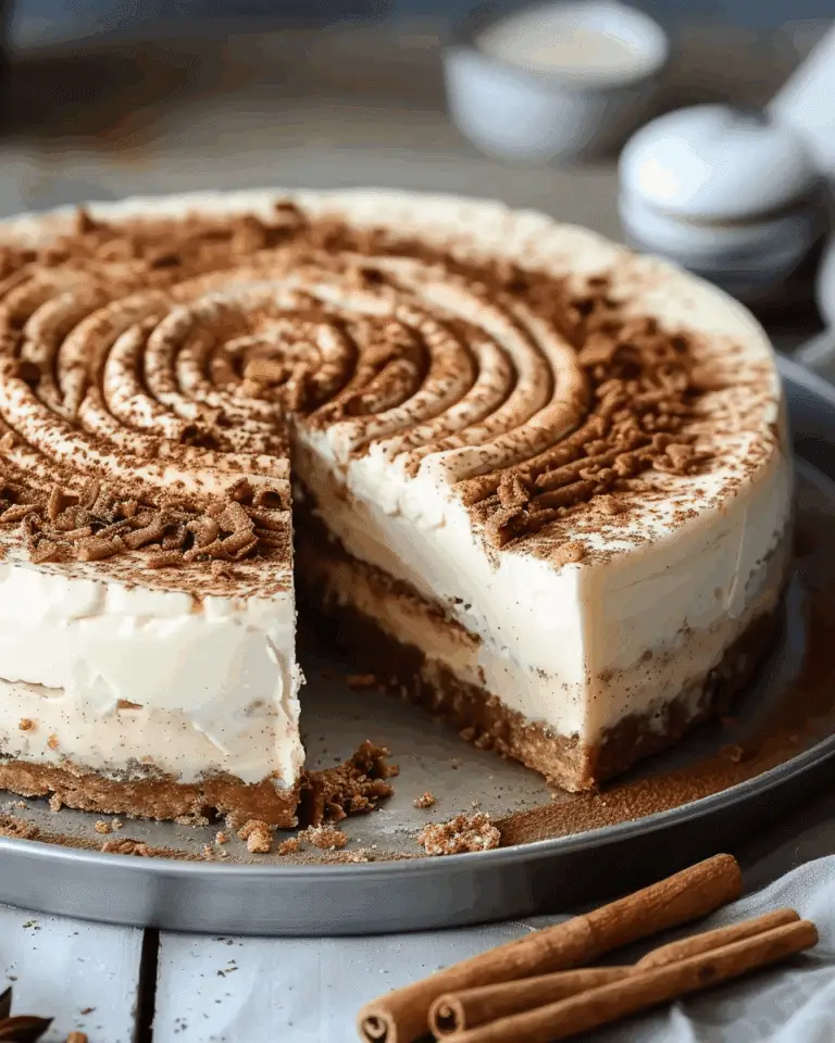 Cinnamon Roll Cheesecake