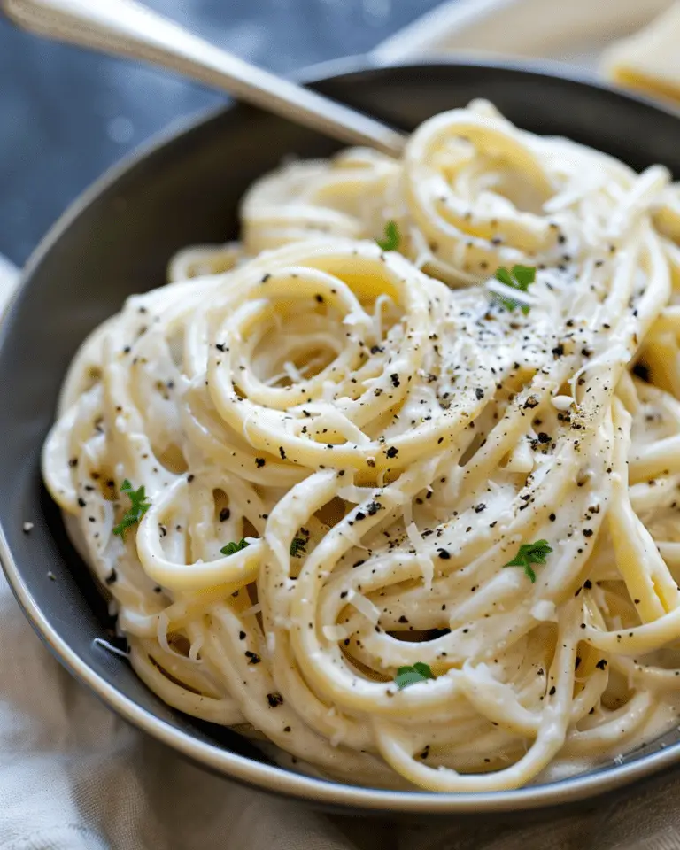 Slow Cooker Creamy Alfredo Pasta